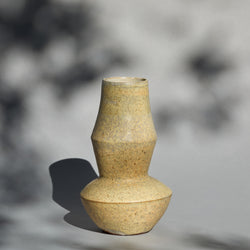 marbled eggshell vase