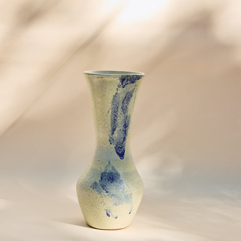 cobalt mark speckled egg vase