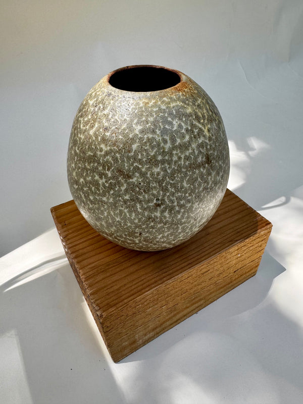 Marble low vase